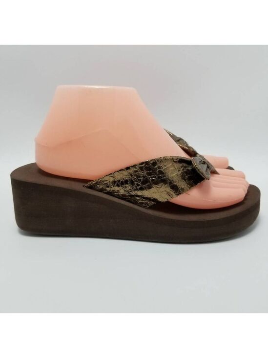 Unknown Shoes - Womens Metallics Brown Thong Mid Wedge Sandals Slip On Size 8